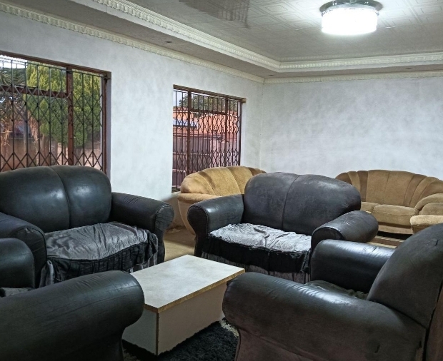 3 Bedroom Property for Sale in Mohadin North West